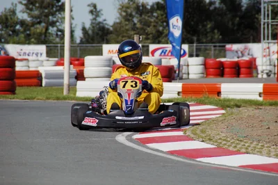 Top 10 des meilleures pistes de karting en France à essayer absolument en 2026