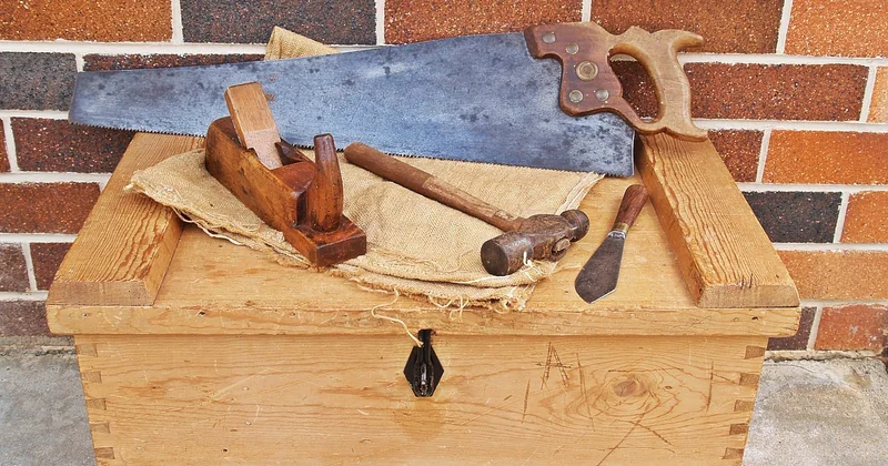 Par où commencer : la trousse à outils de base pour le paddock