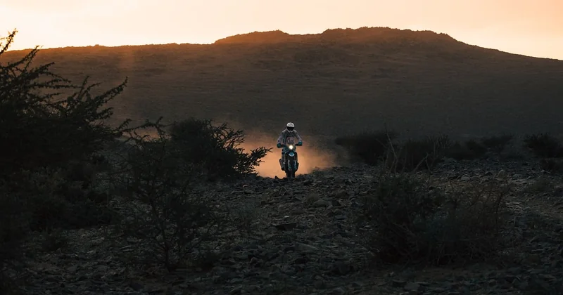 Un casque de moto suffit-il pour le karting ?
